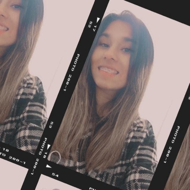 29 year old Female seeks a double room Main Photo