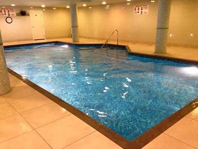 Free Gym, Jacuzzi, Sauna & Swimming Pool Main Photo