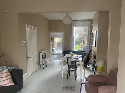 Lovely attic room available  Main Photo