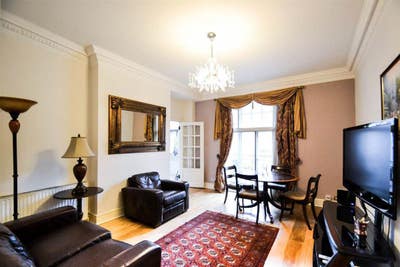 *Whole Property* Earsby Street, Kensington, W14 Main Photo