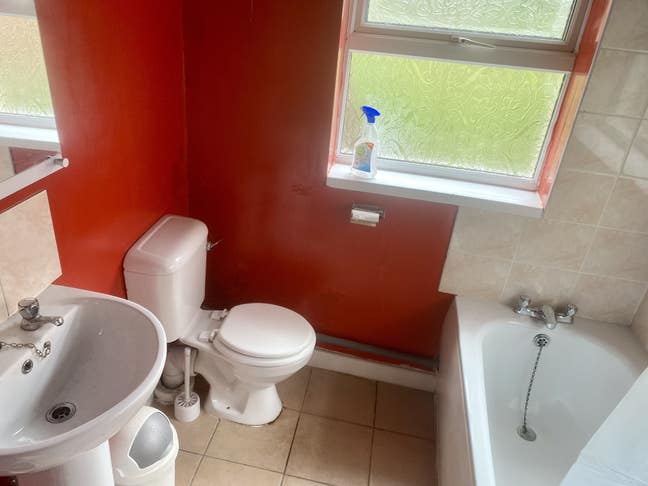 Rooms 1-4 106 Hubert Road, B29 Main Photo