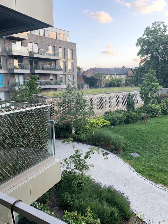 Double bedroom available in 2 bedroom Peckham flat Main Photo