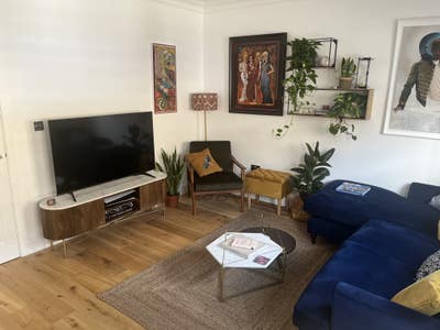 Cosy Finsbury Park Flat for Short Term Main Photo