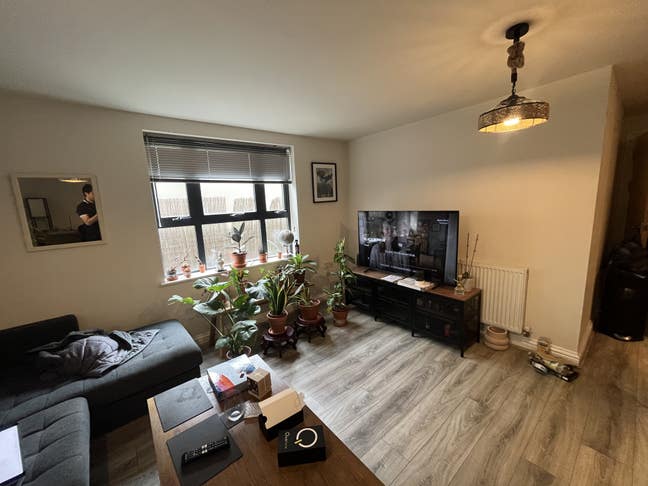 Single room in Lawrence Hill Main Photo