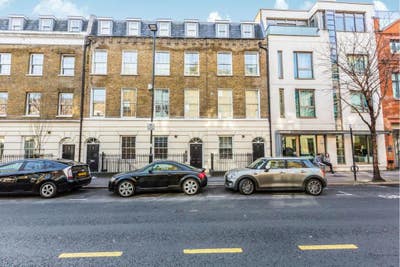 TOP FLOOR - 1 Bedroom Flat - Newly Refurbished Main Photo