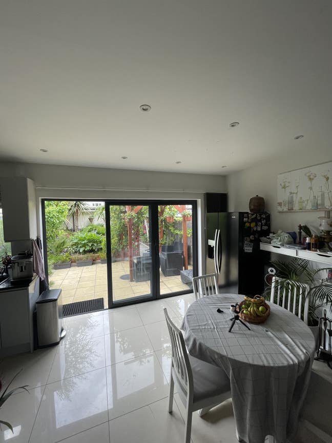 Double Room Enfield &pound;850 bills included Main Photo