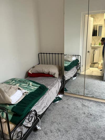 Huge Single En-suite Room Main Photo