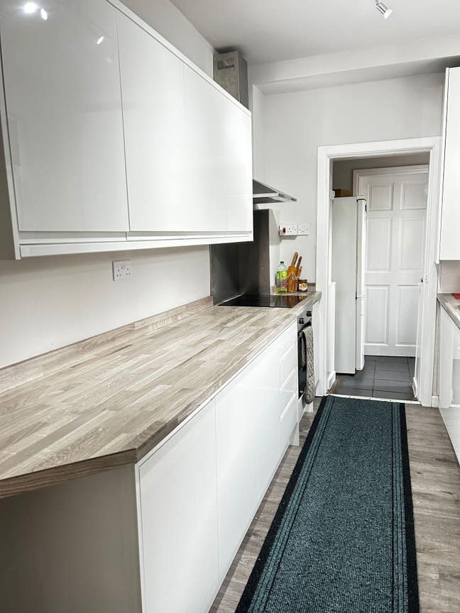 £475 inc single room. Available December Main Photo