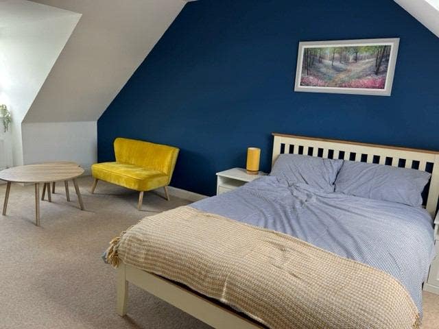Ensuite large double room Main Photo