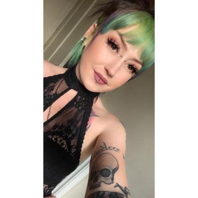 Looking for a room/buddy  Main Photo