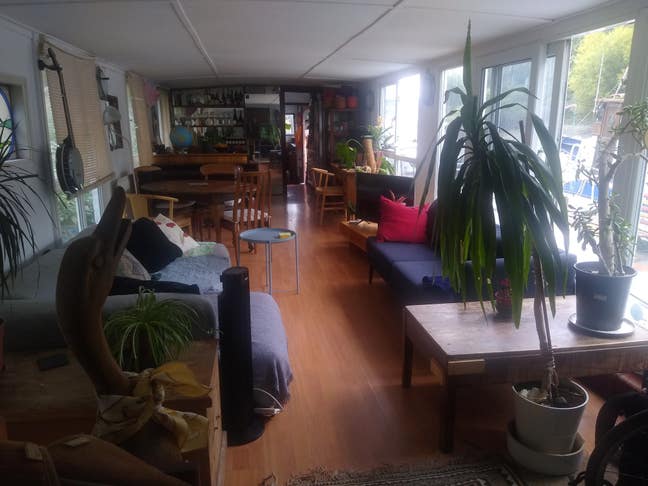 Have you ever dreamt of living on a Boat?! Main Photo