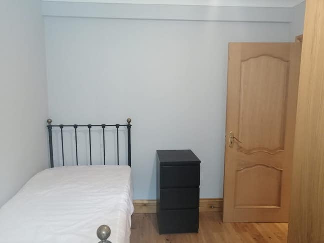  Single  Bedroom  BR5  Orpington (Male  preferred) Main Photo