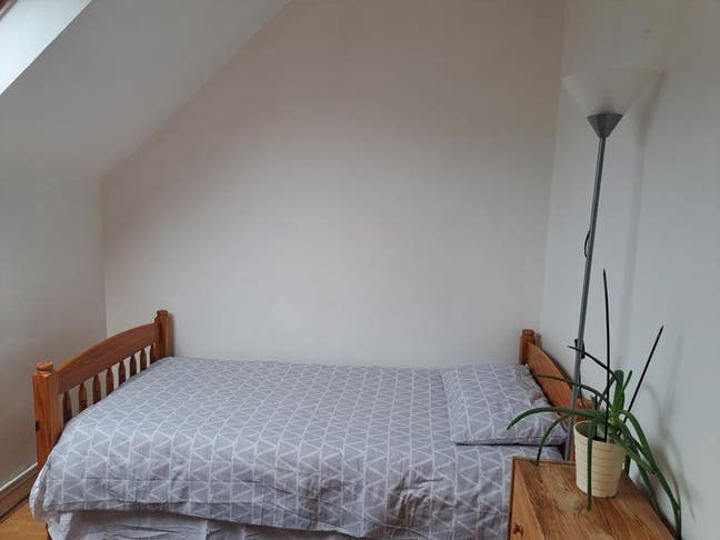 Double Room - Trendy Battersea - Family Home Main Photo