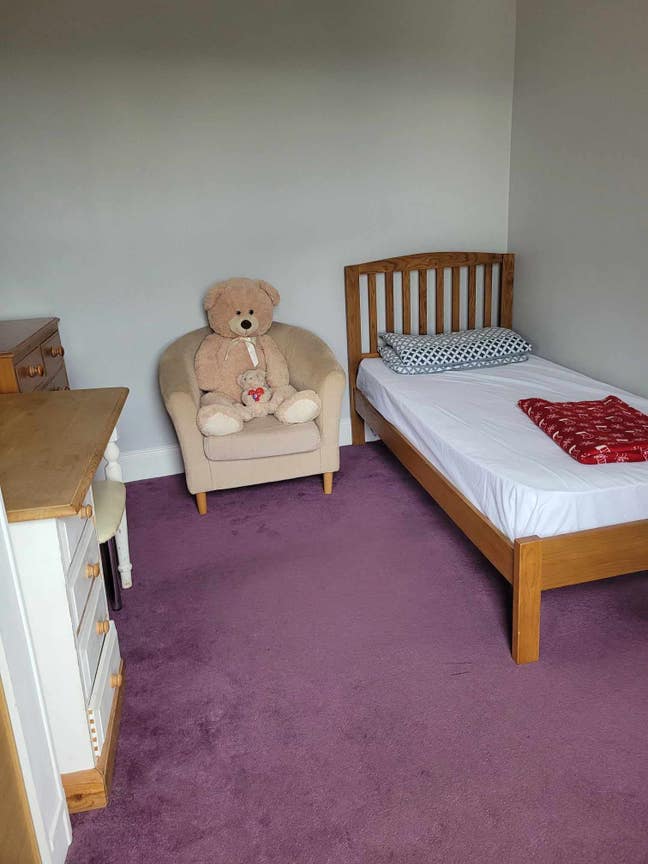 Single Room to rent Main Photo