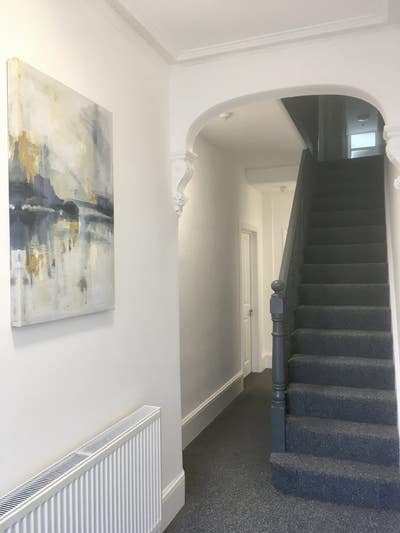Beautiful Town Centre Location: Single room to let Main Photo