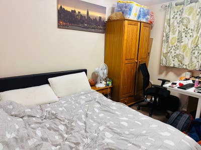  Luton Room available at LU4  L&D hospital  Main Photo