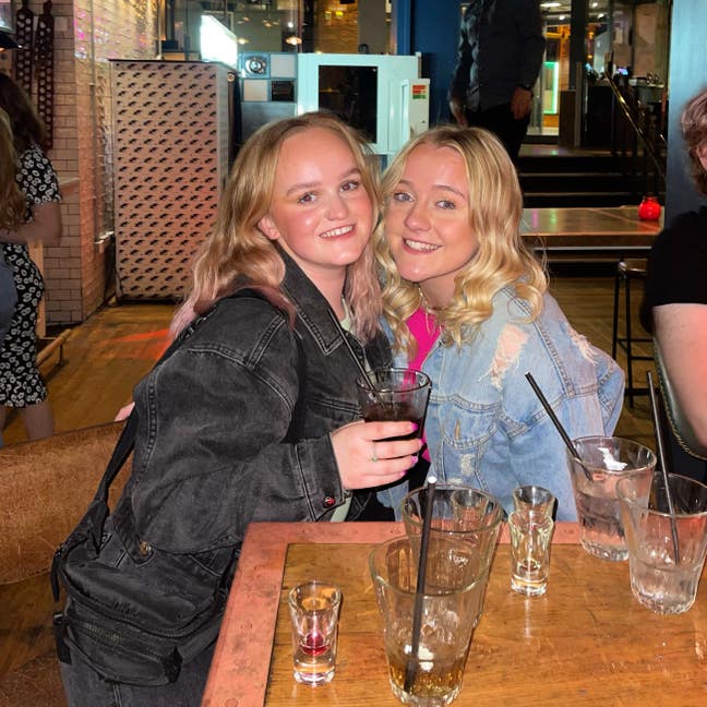 Looking for a room/house share in Sheffield Main Photo