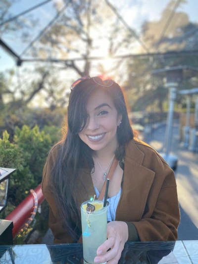 Couple Seeking room in Zone 1-3 Main Photo