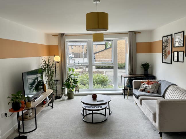 Bills included,Fully furnished 1bed apartment. Main Photo
