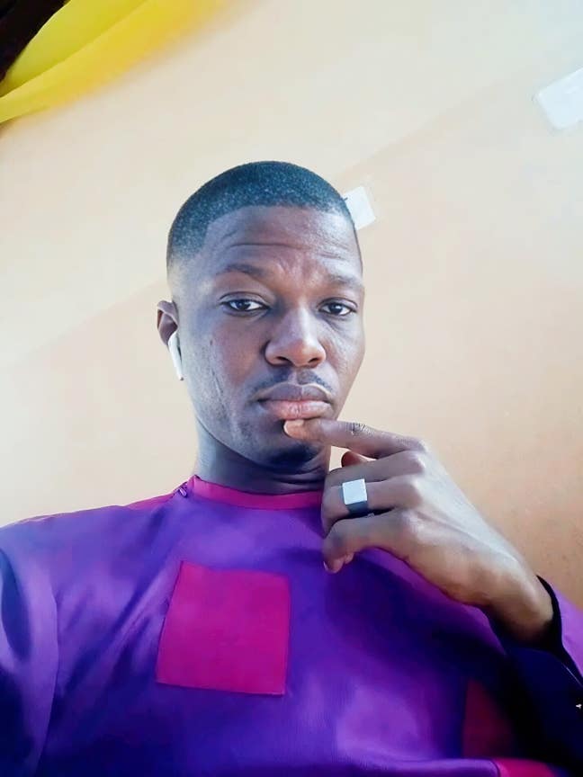 Easygoing, calm & very private person  Main Photo