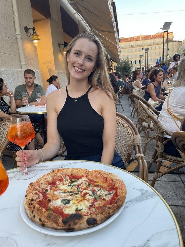 Nice person looking for nice room!!  Main Photo