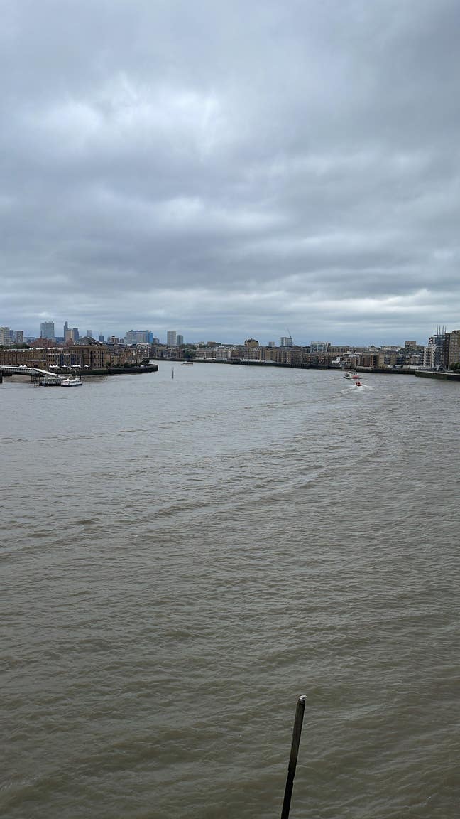 River facing Double room in Canary wharf  Main Photo
