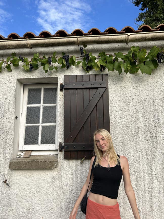 2 friends looking for a house share Main Photo