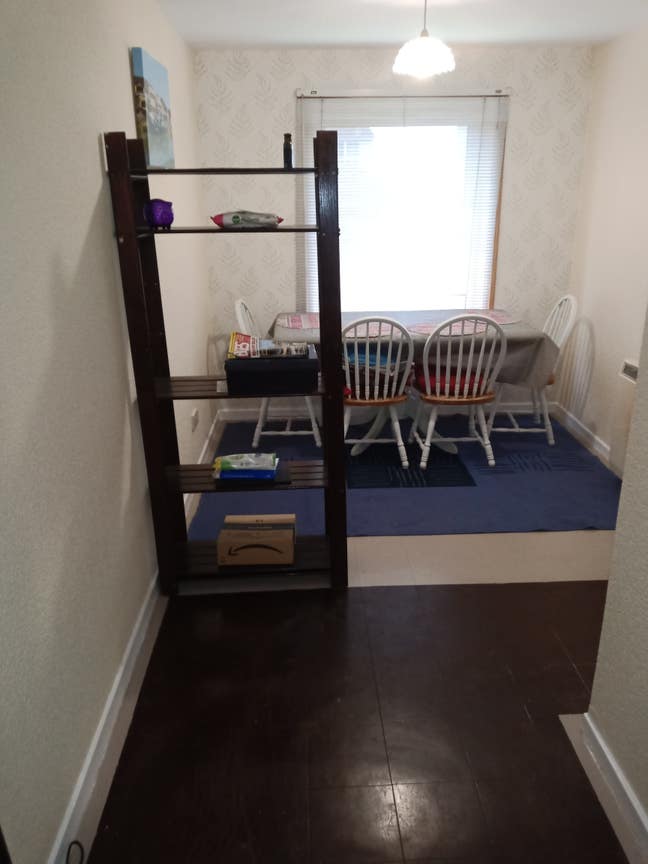Double room available in furnished 3 bed flat Main Photo