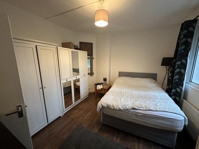 Bills inc 2 Bed Ground Apartment City Centre Main Photo