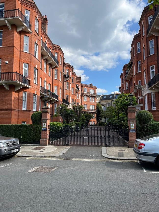 1 Dbl room West Kensington/Imperial College female Main Photo