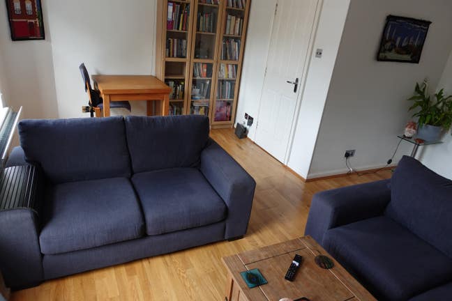 Double bedroom in beautiful 3 bed house Main Photo