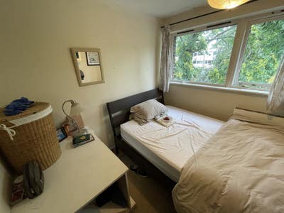 Double bed, room in Camberwell Main Photo