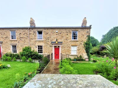 Vast rooms in stone cottage, with bills inc Main Photo