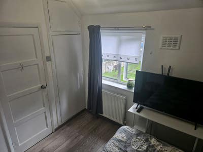 Single room YO26 Main Photo