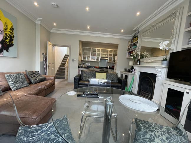 🌳🌞Battersea Luxury Studio inc All Bills🌞 Main Photo