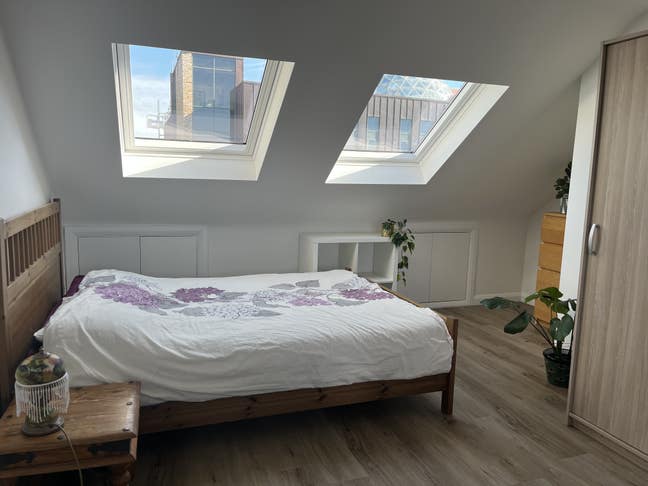 Studio space in newly converted loft Main Photo