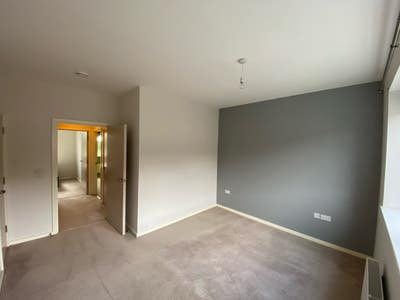 En-Suite Double Room with Private Bathroom Main Photo