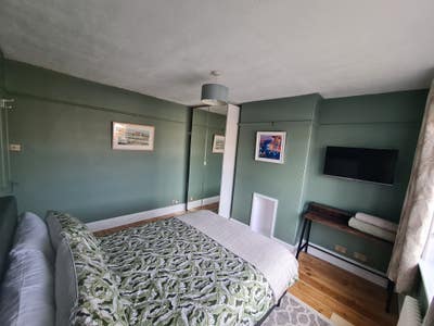 Double Room, Furnished, household bills included Main Photo