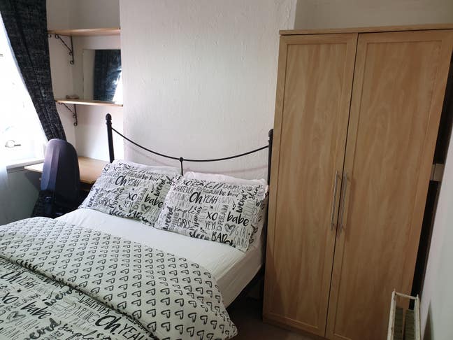 A Very Clean double room to Let in a Very Clean hs Main Photo