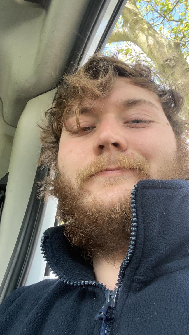Looking to move out! Main Photo