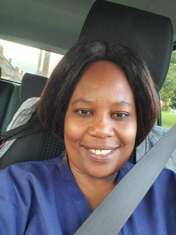I am a professional female aged 46 moving in ... Main Photo