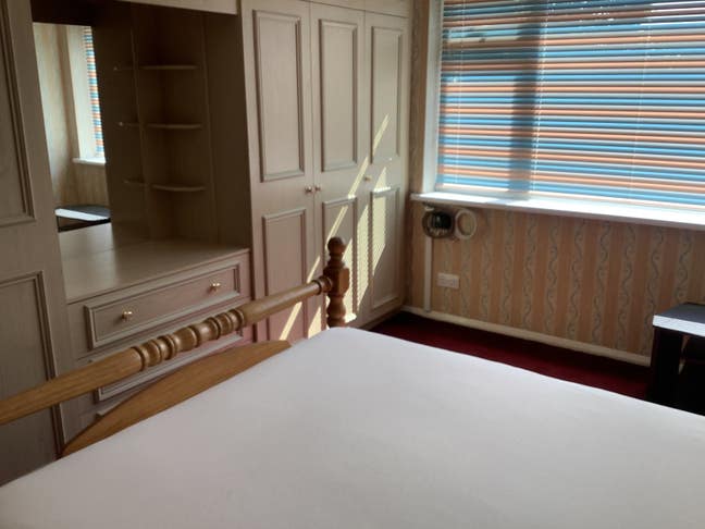 Double Room- Furnished Main Photo