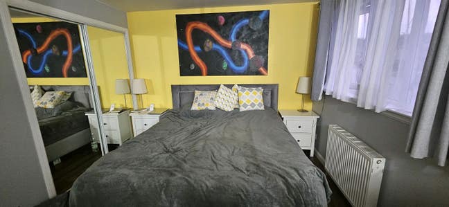 Double bedroom with ensuite, some bills included Main Photo