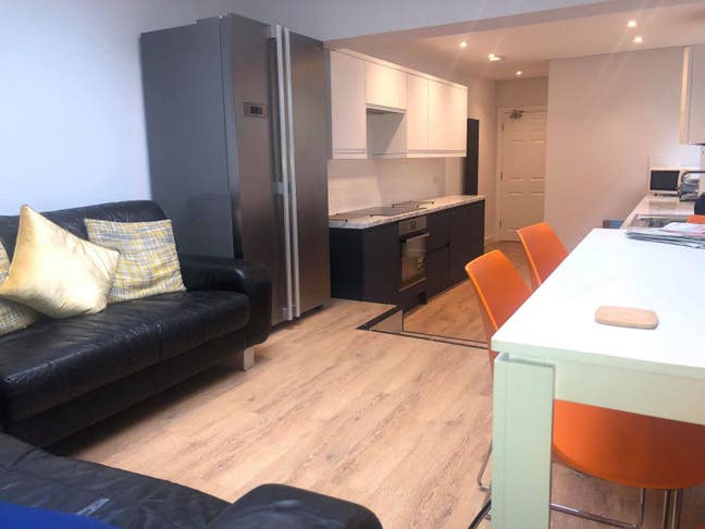 Student House Share Ashford Road  Main Photo