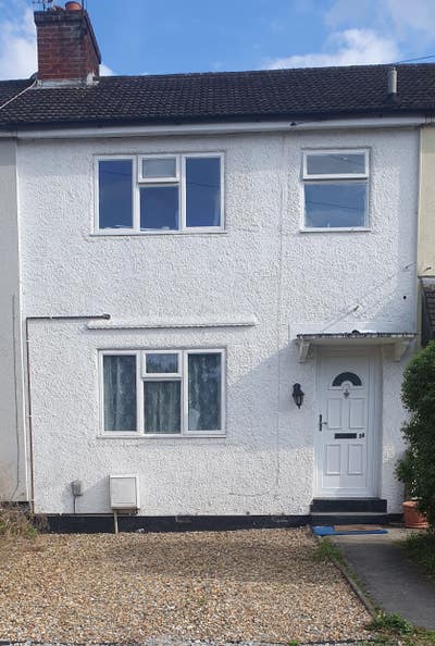 Refurbished 4 bed House Bushey village Main Photo