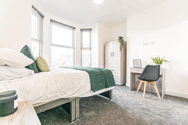 Luxury En-Suite Rooms to Let  Main Photo