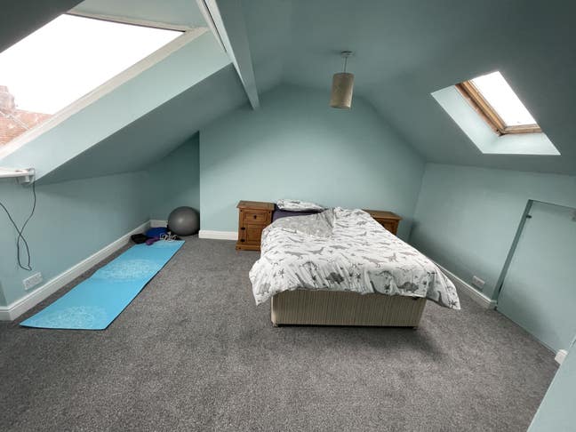 Spare room in Filey  Main Photo