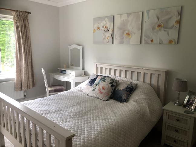 Double room in beautiful home Main Photo