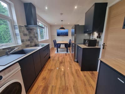 PhD/PG Only - Ensuite Double Rooms- 10 Mins To Uni Main Photo