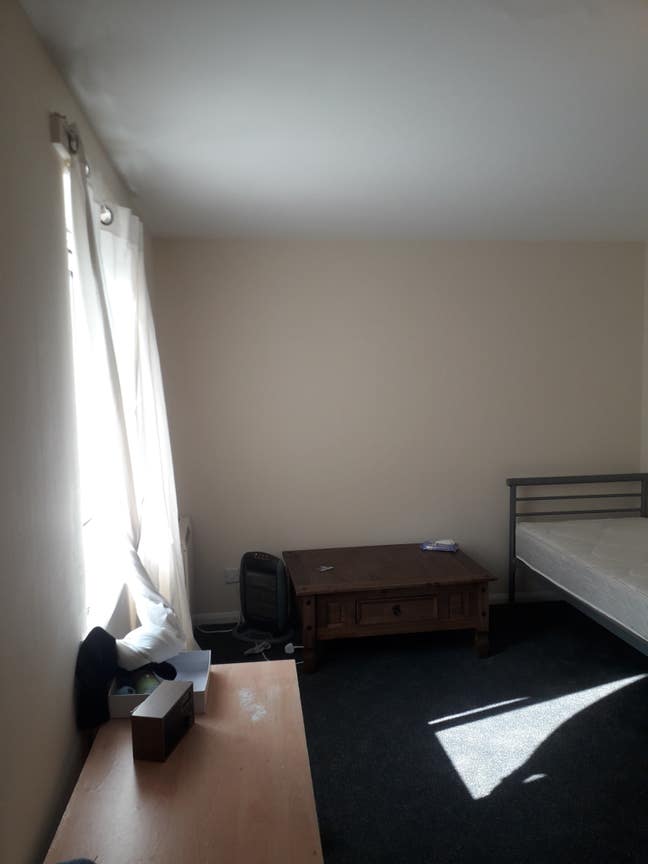 A double room in a shared flat  Main Photo